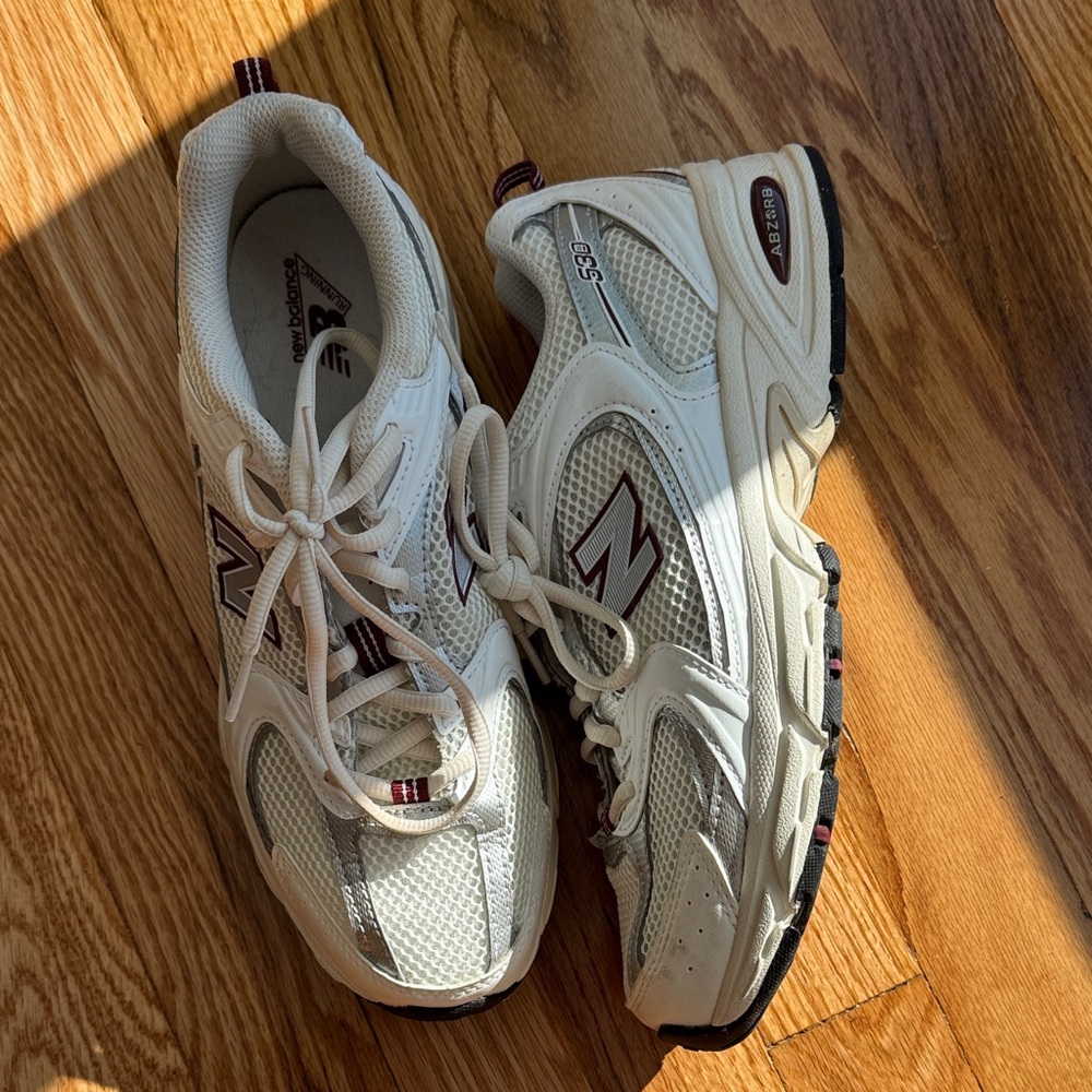 New Balance Athletic Shoes with Maroon Details